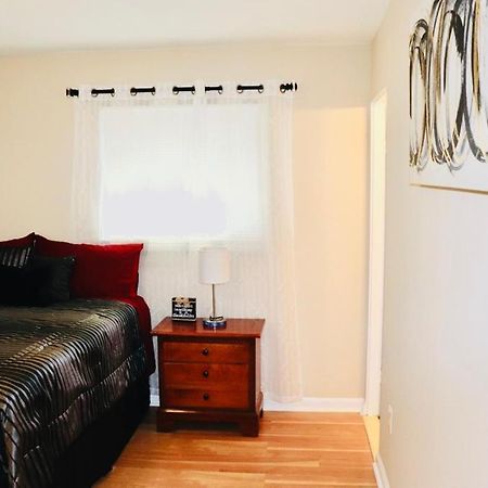 Private Room At Home Near Iad-Sterling Esterno foto